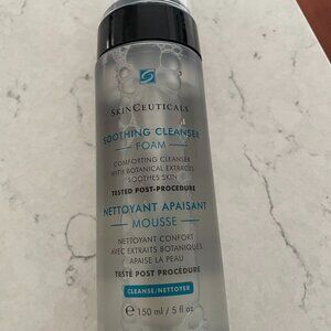 150ml Soothing Foam Cleanser